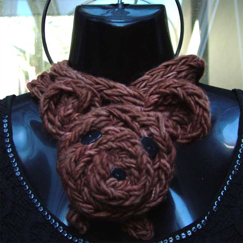 Finger Knitting Necklet Scarves