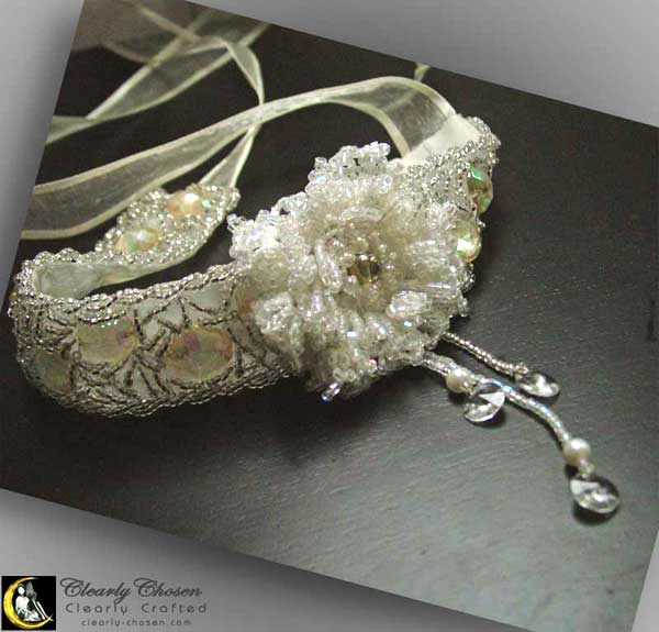 Madame Pompadour vintage choker