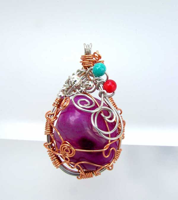 wire wrapped gemstone jewelry pendant