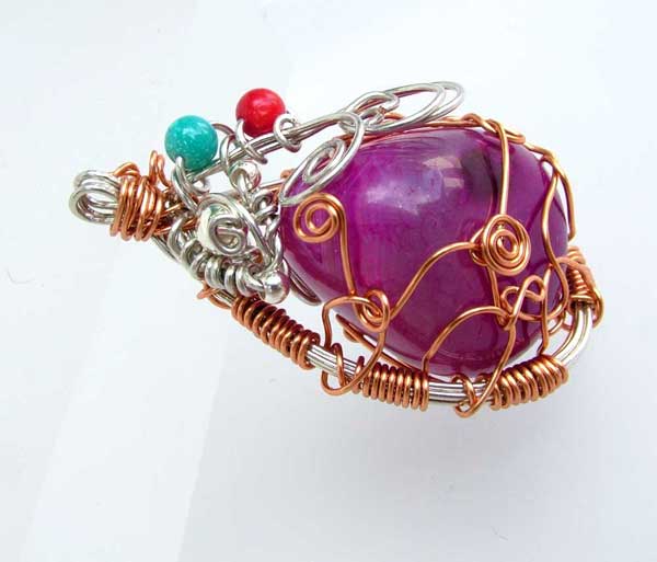 wire wrapped gemstone jewelry pendant