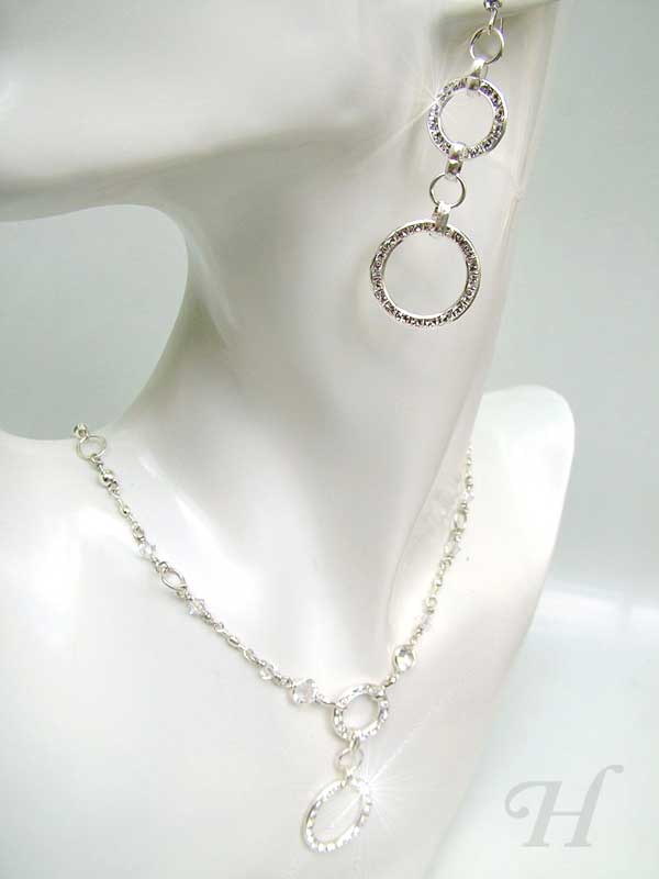 Glamorous Circles Jewelry Set