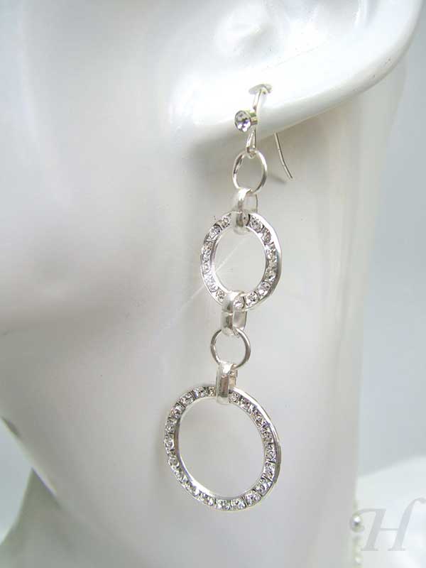 Glamorous Circles Earrings